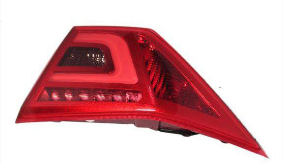 چراغ خطر عقب لیفان ۸۲۰